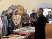 В хабаровском храме рассказали о православных книгах, помогающих строить и сохранять семью